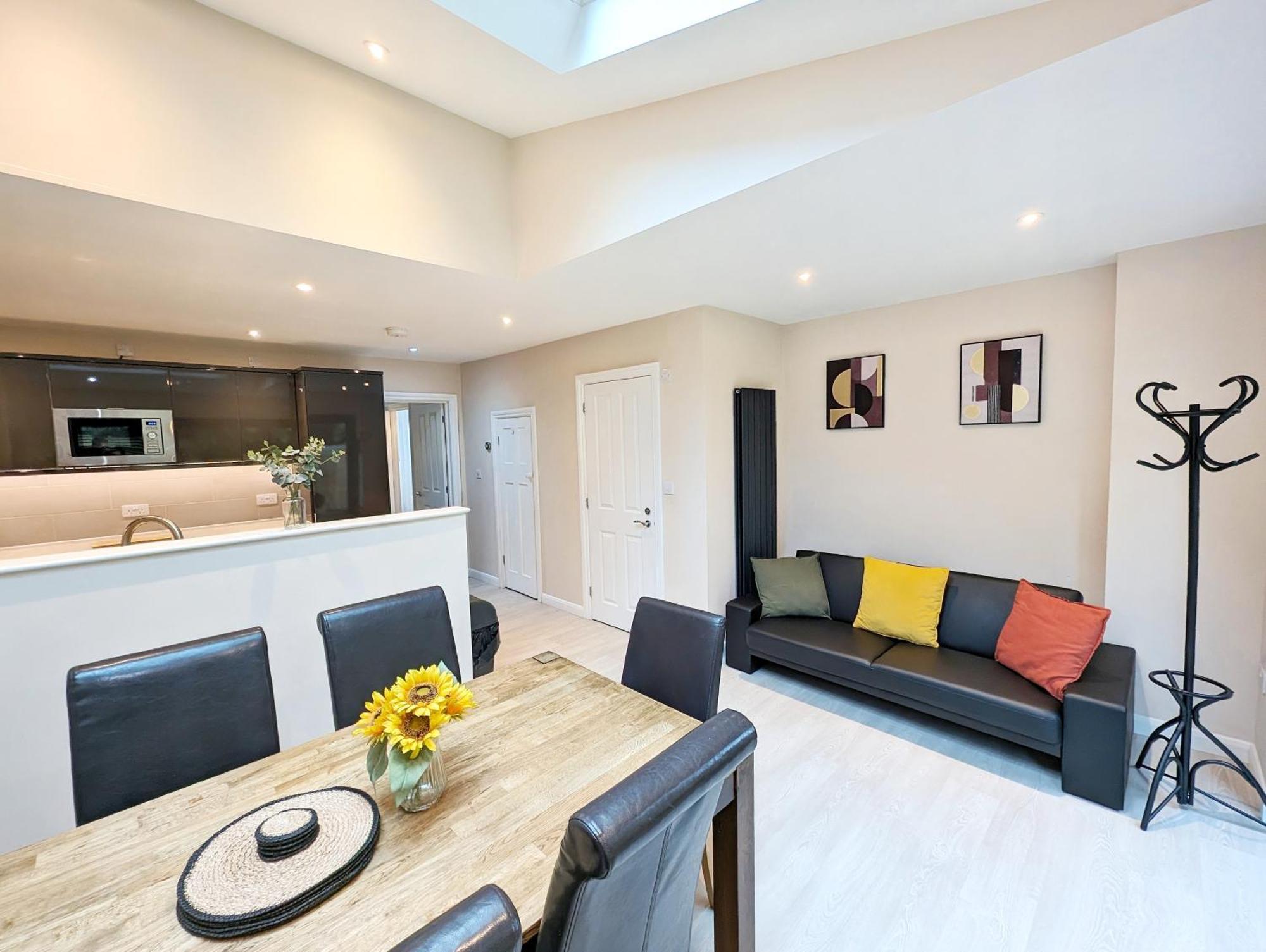 Central Cambridge, Charming 3-Bed House With Free Parking! Exteriér fotografie